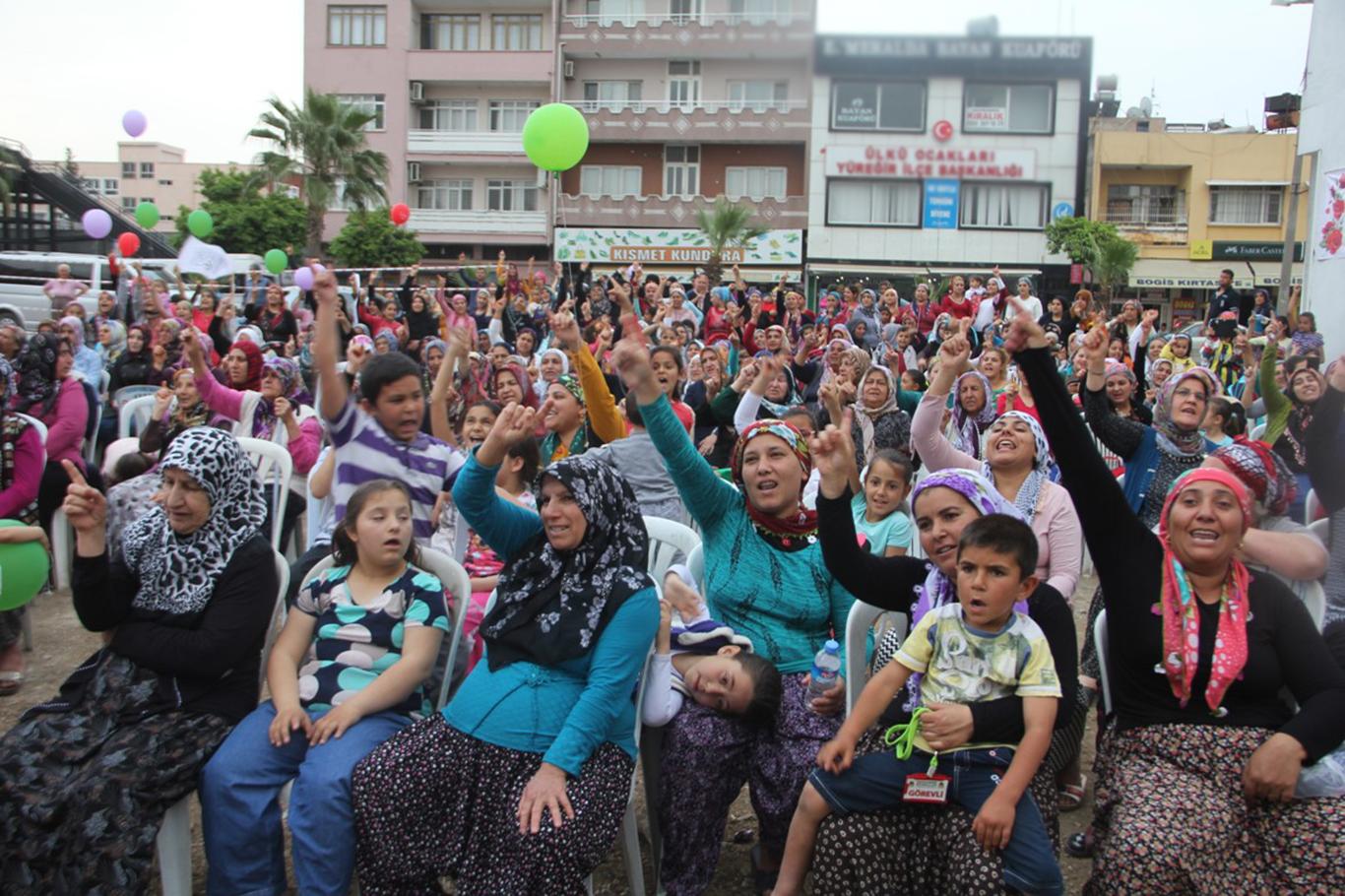 Romanlardan Kutlu Doğum etkinliği